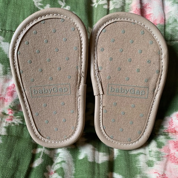 Gap | Baby Rainbow Sandals - Picture 2 of 2